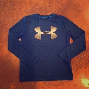 Boys Under Armour Medium shirt